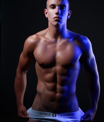 very cool guys 5bd3f0899f6cb.jpg