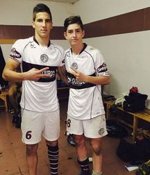 boys locker room 5bd3f1764e53e.jpg