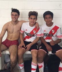 boys locker room 5bd3f1797d335.jpg