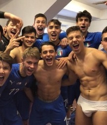 boys locker room 5bd3f19c29e56.jpg