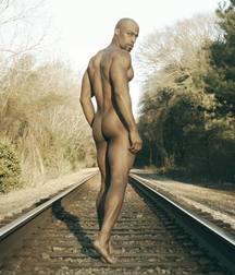 Train tracks 5bd3f1f63fdfb.jpg