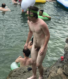 naked and nudist 5bda0d2dabe92.jpg