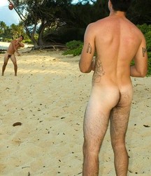 naked and nudist 5bda0d3e95a5a.jpg