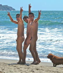 naked and nudist 5bda0d4618a0f.jpg