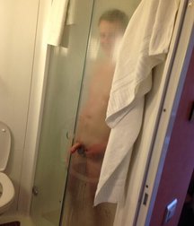 behind the glass of the shower 5bdb3b5757a6e.jpg