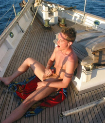 on the sailboat 5bdb3b9e6f8de.jpg