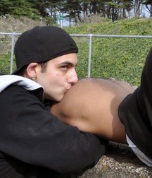 the ass of my friend 5be1c3193fc13.jpg