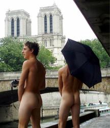 two guys, two asses 5be82623bf899.jpg