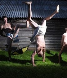 funny straight guys 5be9974bcad9c.jpg