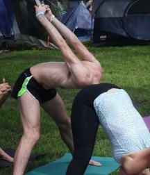 strange and funny photographs 5bef018f027cb.jpg