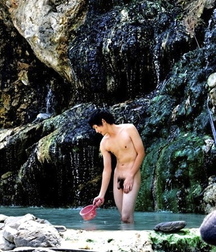 naked in the water 5bef01d534e43.jpg