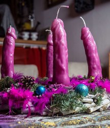 funny phallic symbols 5bfc329991de4.jpg