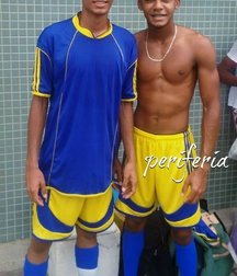 young soccer players 5c000e85dd962.jpg
