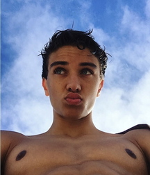 young and beautiful 5c018f5c4238d.jpg