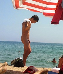 nudists on the beach 5c06aeca1bd50.jpg