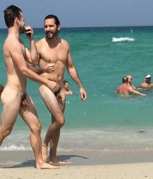 nudists on the beach 5c06aed1c6d36.jpg
