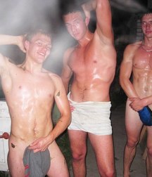 the boys' sauna 5c06af14ee0cb.jpg