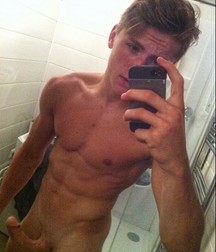 narcissistic boys 5c15ff696a5a1.jpg