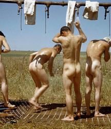 young Russian soldiers  5c19800641b03.jpg