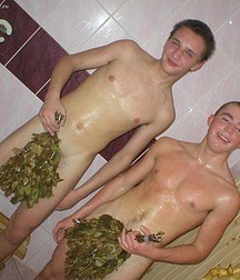 in the sauna with friends 5c1f5ce16d79b.jpg