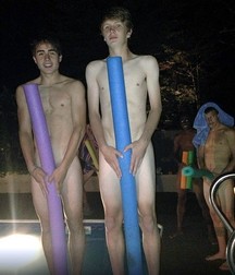 Straight Boys (funny) 5c252572c243a.jpg