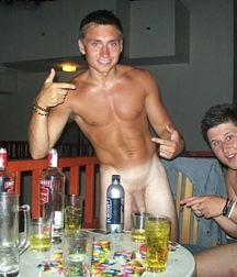 when the boys get drunk 5c27a7032e0a6.jpg