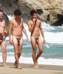 naturally naked 5c29014caf5e5.jpg