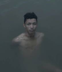 in water 5c2a447bae1e3.jpg