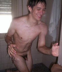 naked and beautiful boys 5c2a454e7ae0a.jpg