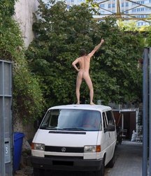 the funny ass of straight guys 5c2a45a0351ce.jpg