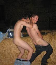 the funny ass of straight guys 5c2a45a50d088.jpg