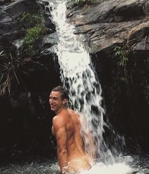 Water games 5c2cce0c9d0eb.jpg