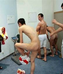 the locker room of the males 5c31f9f91591a.jpg