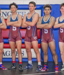 young wrestlers 5c34e686e3931.jpg