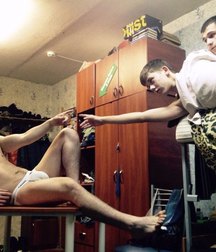 young  fun straight guys 5c34e6d7f39c8.jpg