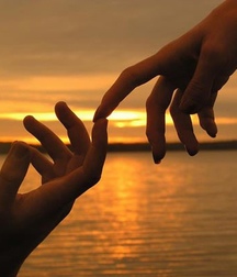 the sensual hand 5c34e791083f2.jpg