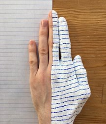 the sensual hand 5c34e79e30218.jpg