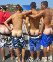 the ass of straight guys 5c3766015260c.jpg