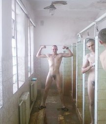 the straight shower with friends 5c38bfa8e404a.jpg