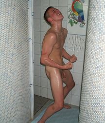 I take a shower then I come 5c3b7a9dbadc7.jpg