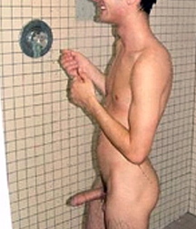 the shower after gymnastics 5c4176ba93b5e.jpg