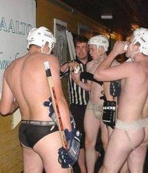 wonderful locker room 5c417840e005a.jpg