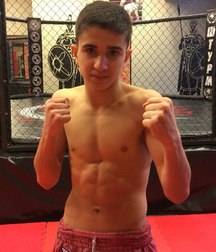 young boxing lovers 5c474a56b9804.jpg