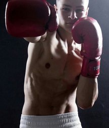young boxing lovers 5c474a7982873.jpg