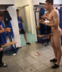 a look in the locker room 5c5c5ea679ea4.png