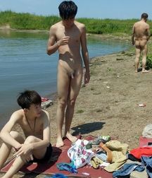 on the beach all naked 5c5e8498b3e9f.jpg