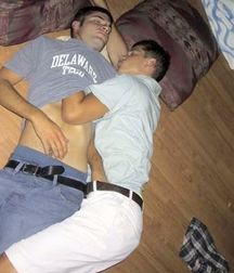 sleep with a friend 5c5e850324273.jpg