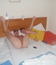 funny straight guys 5c6a6d237cda3.jpg