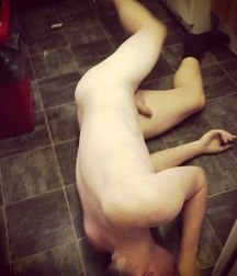 totally drunk 5c6c2fa00abe0.jpg