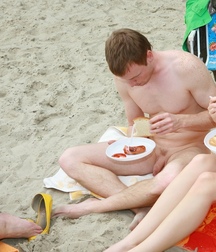lovers of nudism 5c6f14f8abda5.jpg